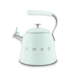 Smeg WKF01CR Retro Style Whistling Kettle - Image 10