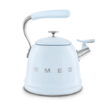 Smeg WKF01CR Retro Style Whistling Kettle - Image 13